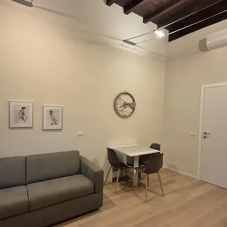 Homestay Ripetta Views Luxury And Rome