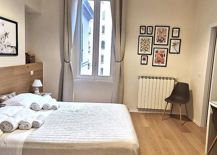 Ripetta Views Luxury And * Rom